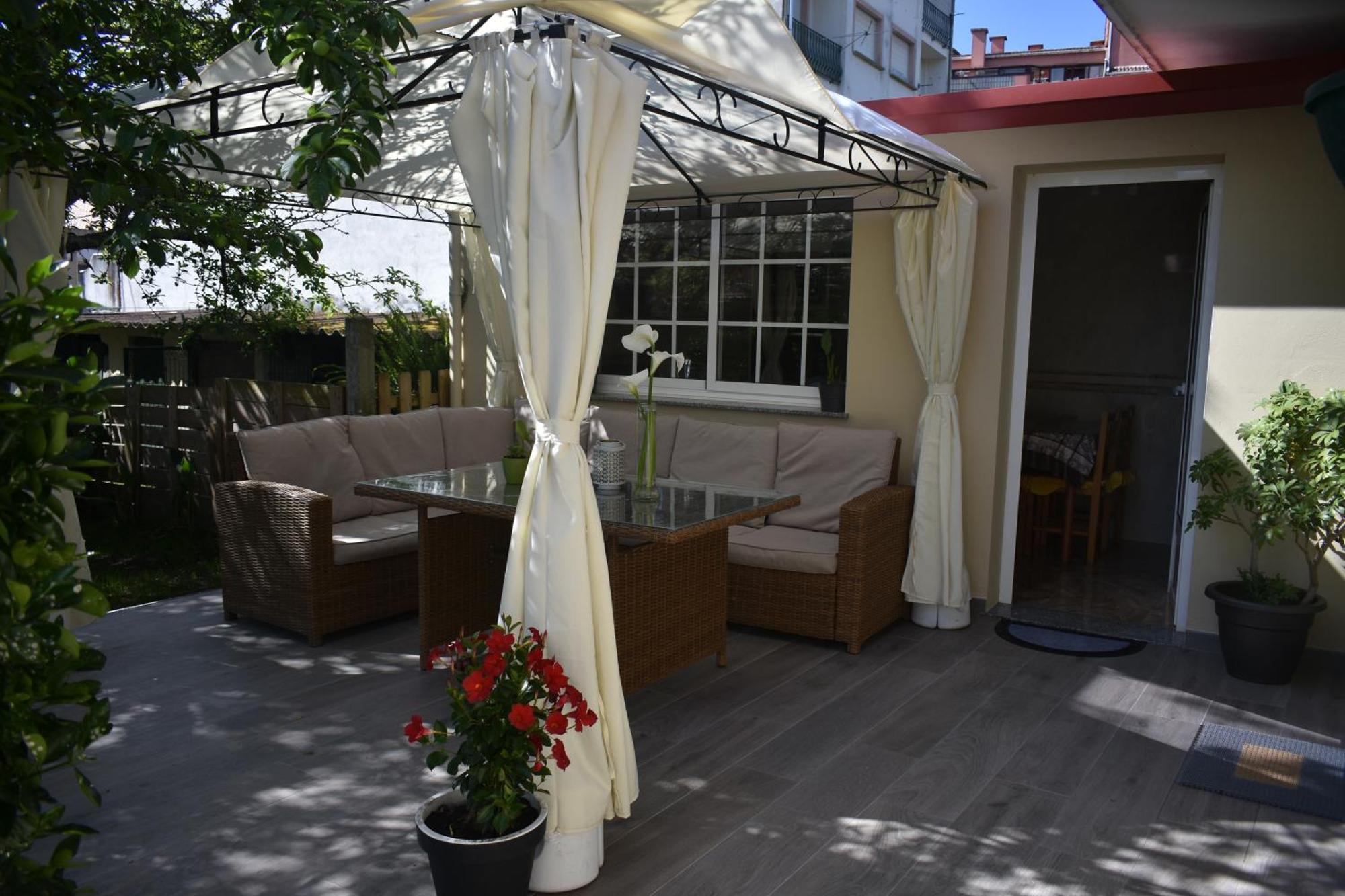 오그로브 Jardin, Terraza Y Barbacoa 아파트 외부 사진