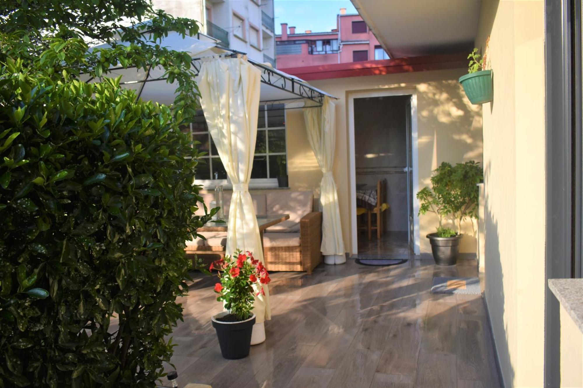 오그로브 Jardin, Terraza Y Barbacoa 아파트 외부 사진