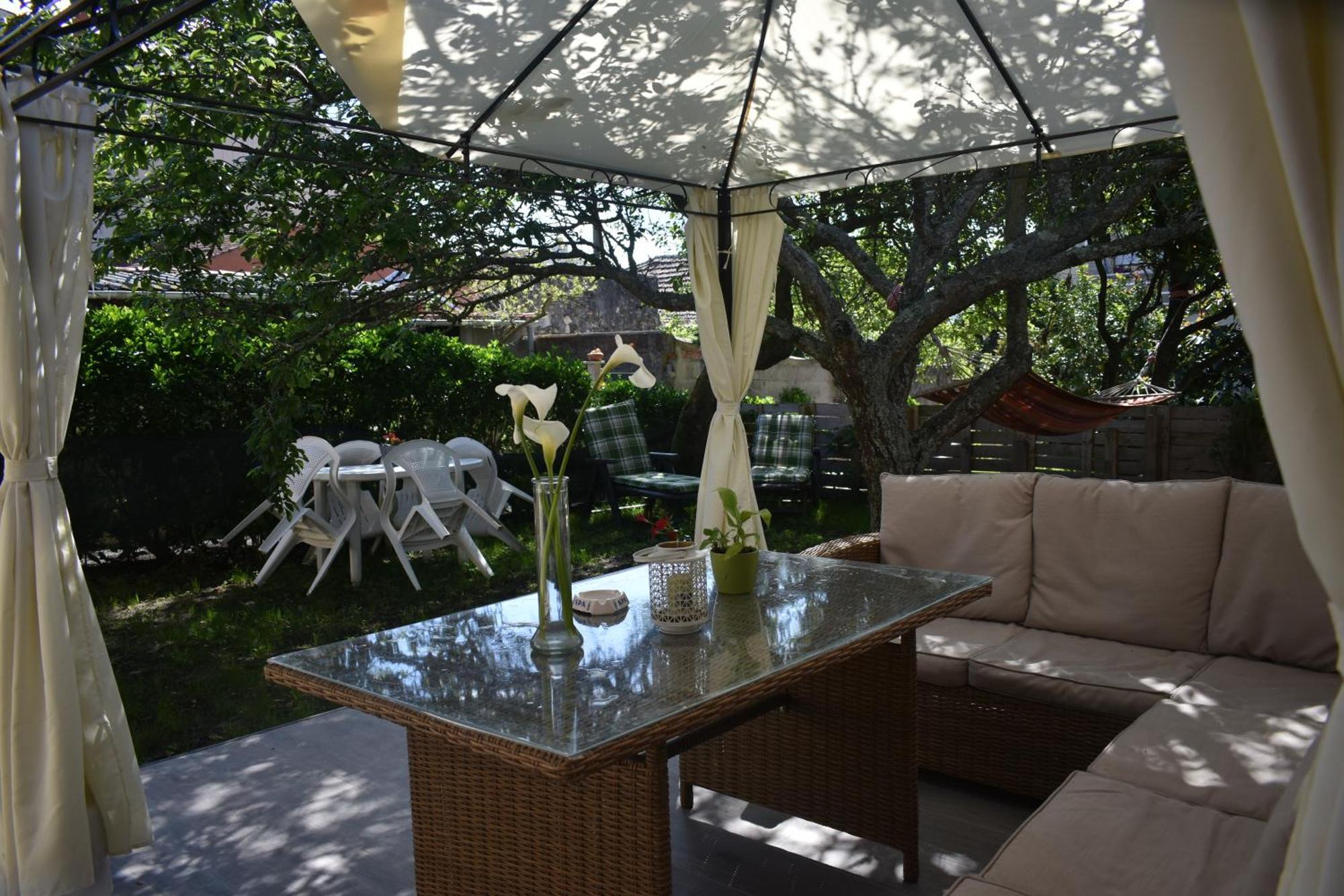 오그로브 Jardin, Terraza Y Barbacoa 아파트 외부 사진