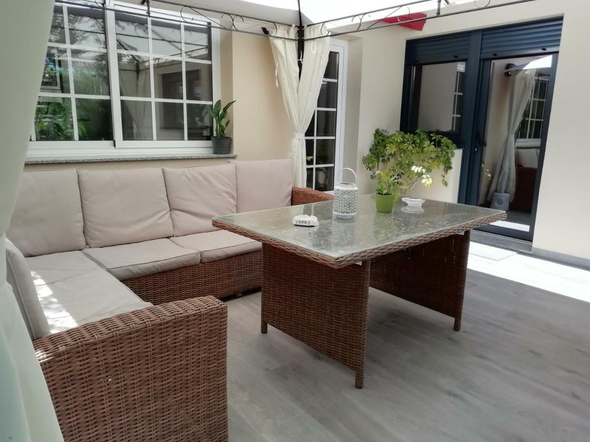 오그로브 Jardin, Terraza Y Barbacoa 아파트 외부 사진